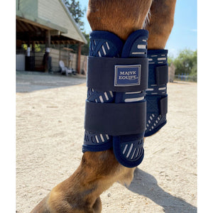 Majyk Equipe XC Elite 4 pack in Navy/Silver with ARTI-LAGE Technology Fronts and Hinds - Majyk Equipe